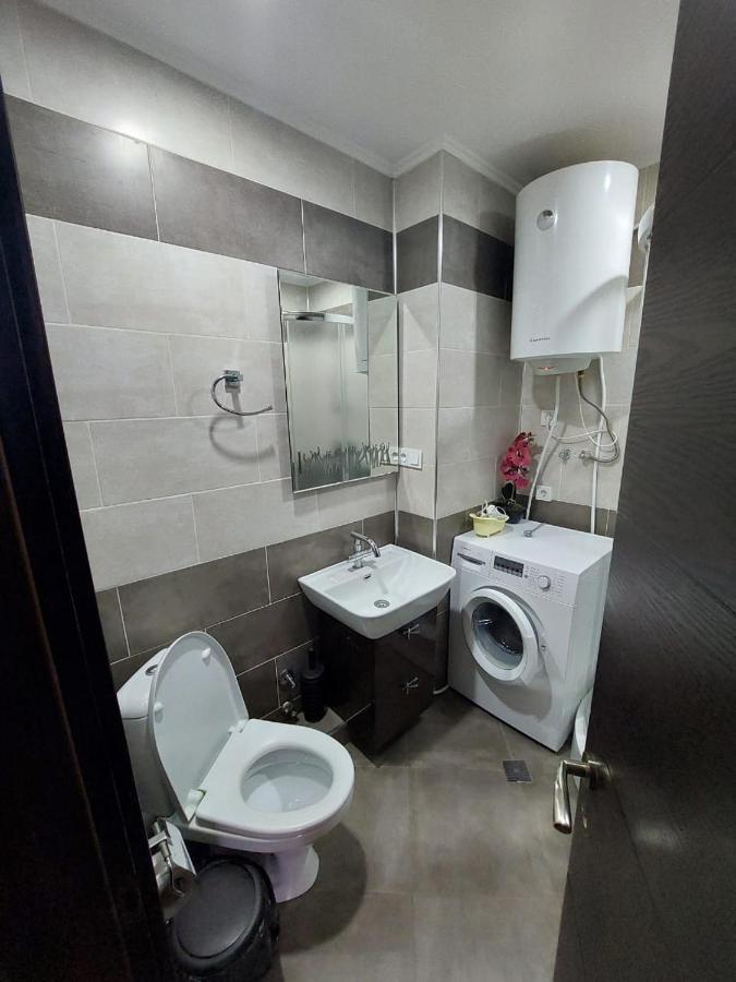 Orbi Lux Apartment Batumi Exterior foto